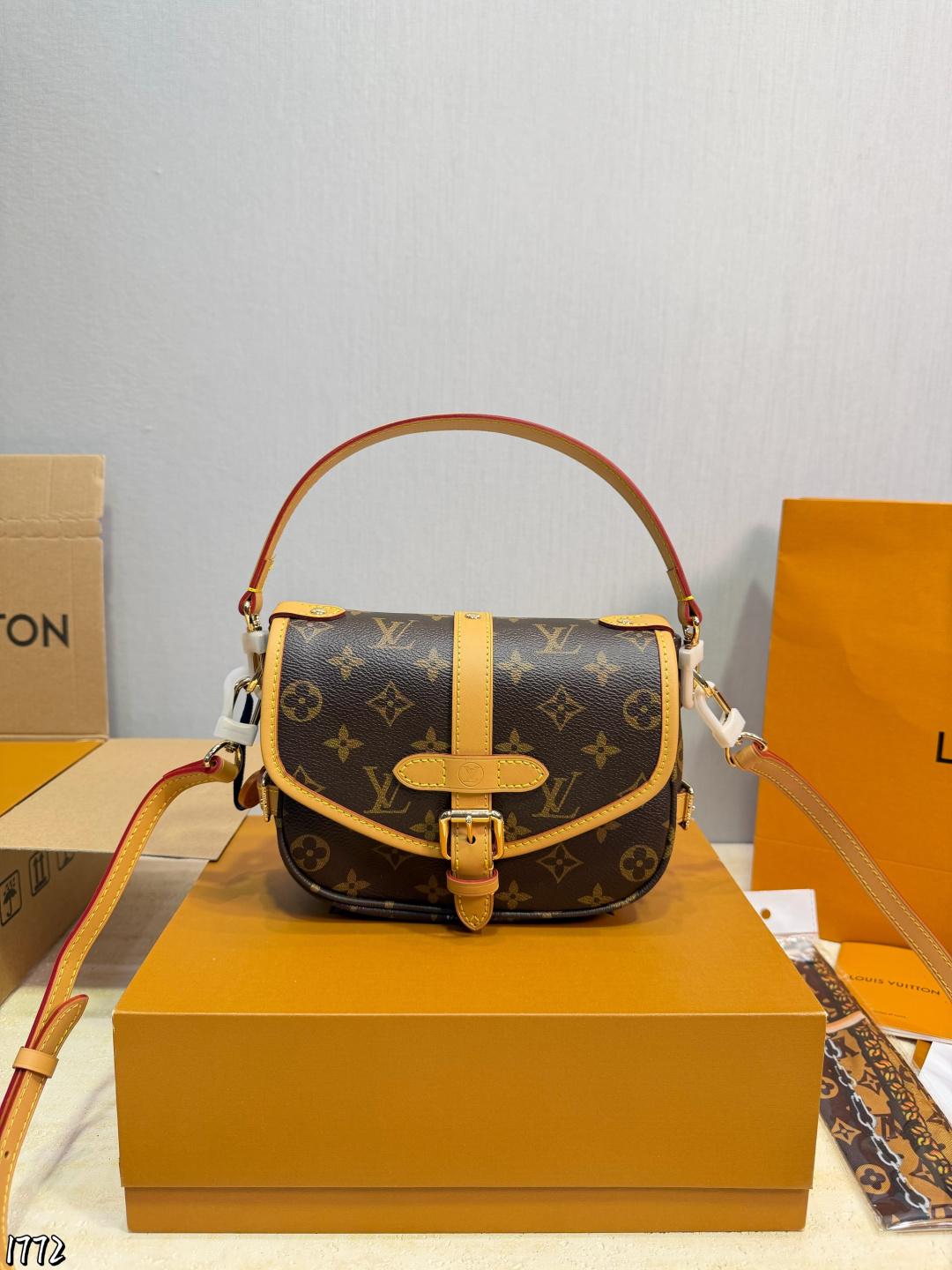 LV Monogram Handbag Crossbody Top Handle 350